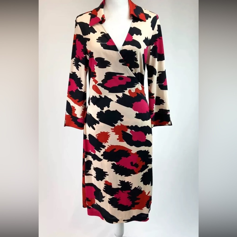 Diane Von Furstenberg Orange/Pink/Black/Cream Animal Print Wrap Silk Dress Sz 6
